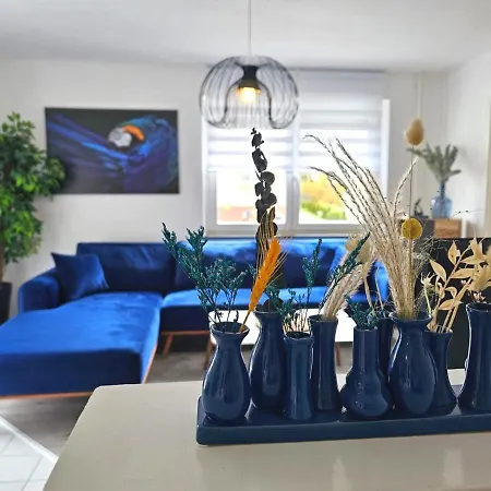 Apartment Ams The Royal Blue Spaichingen