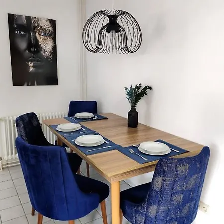 Apartment Ams The Royal Blue *